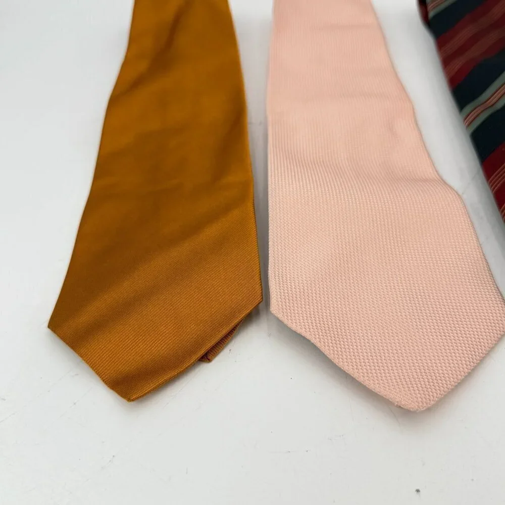 Lot Of 4 Vintage Banana Republic Handmade Silk Neck Ties Men’s Tie 1980s -90s